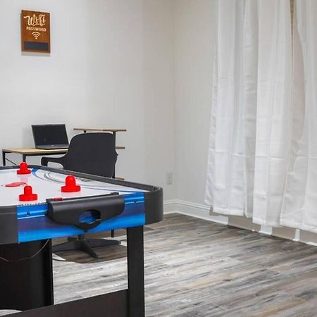 Remodeled Luxury With Proximity Villa ลูอิสวิลล์ ภายนอก รูปภาพ