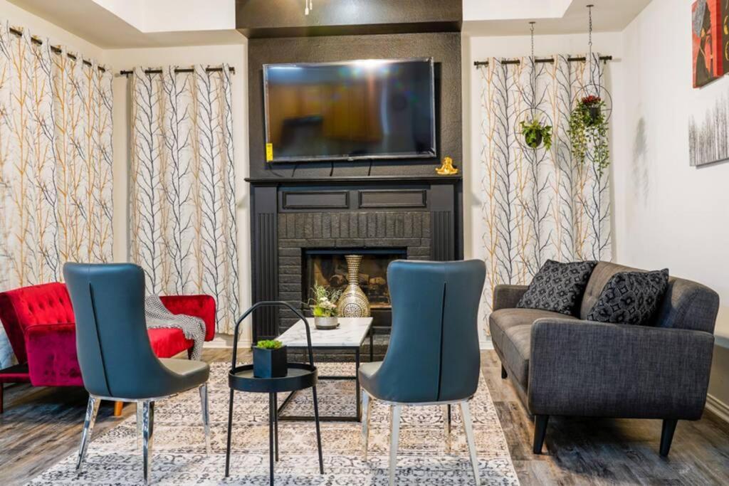 Remodeled Luxury With Proximity Villa ลูอิสวิลล์ ภายนอก รูปภาพ